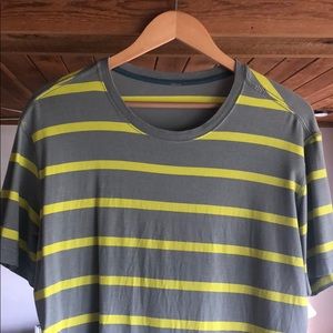 Lululemon Grey yellow strips 5 year Tee